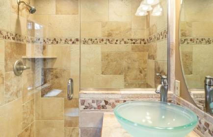 Luxury Incline Village Cabin w Lake Views Game Room Firepit Beach Access - Foto 53