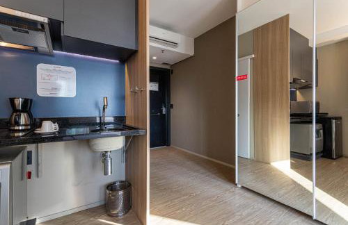 Charlie Alphaville - Foto 48