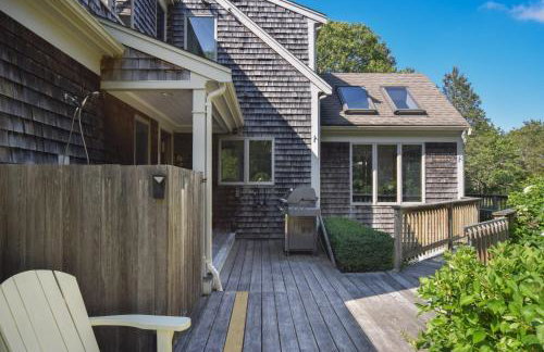 Spacious Home with Direct Pond Access! - Foto 41