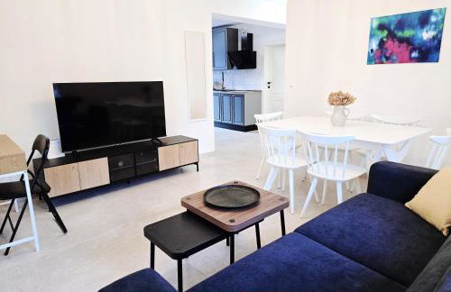 Mare`s Private House 1st floor with Pool - Foto 54