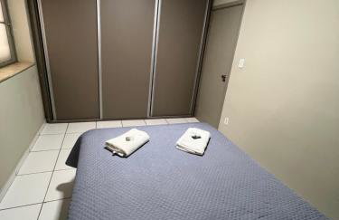 Apê Espaçoso 3 Qtos no coração da cidade - Foto 3