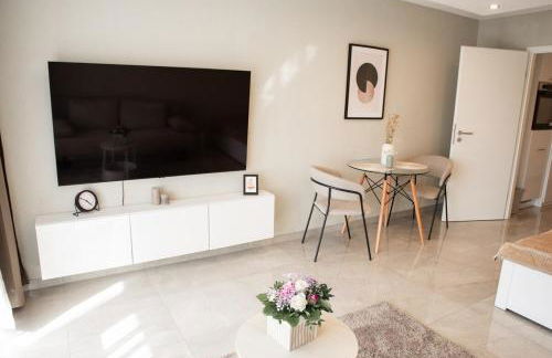 Stylisches City Apartment, nähe MB Werk, Top Ausstattung, Zentral und Sonnig - Foto 2