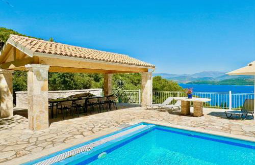 Villa Varvara Kerasia with private pool by DadoVillas - Foto 17