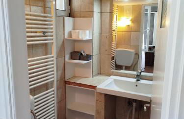 Open view 1 - Photo 27