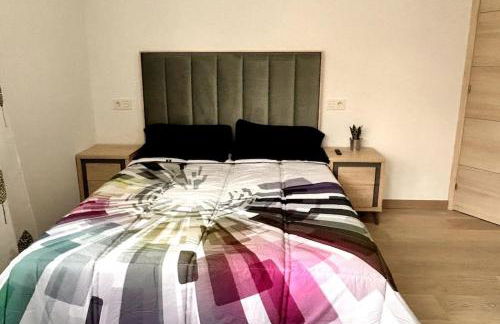 LUJO 10 pax Proyector, Maquina Arcade y Patinetes - Foto 15