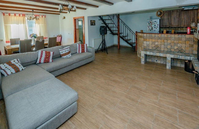 House - Sleeps up to 11, hot tub & Free Parking - Foto 7