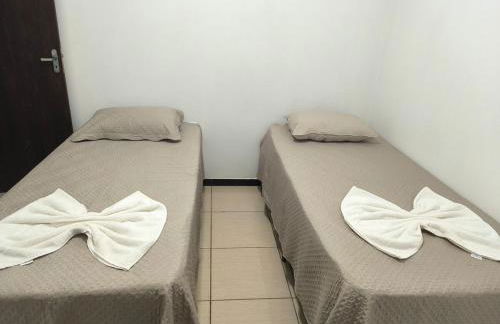 Casa Grande com área Gourmet e Garagem - Foto 4