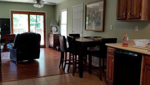 Lakefront Cottage Getaway near Daniel Boone National Forest in Kentucky - Foto 3