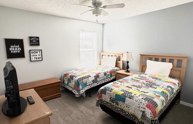 Luxuriate In Our Spacious 7br, 4.5ba 7 Bedroom Villa by RedAwning - Foto 8