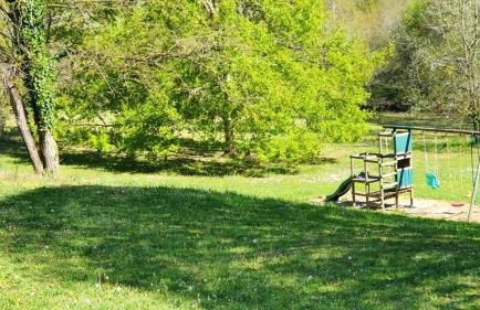 Maison charmeur avec jardin à Puy-l'Évêque et piscine partagée - Foto 14