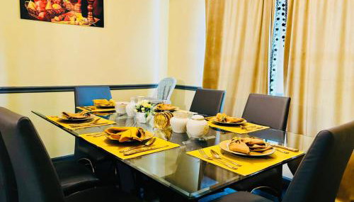 Large 3BR Home for Families and Work Stays With Fast WIFI - Foto 5