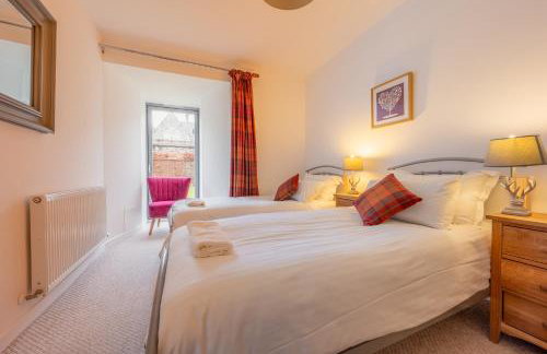 Abbey Church 9 The Nave 2 bedroom Luxury Self catering apartment in Historic Abbey - Foto 8