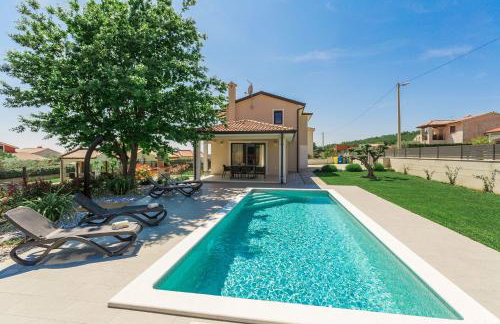 Moderne Villa mit Privatpool, Meerblick, Babybett, BBQ, klimatisierte Schlafzimmer - perfekt zum Biken - Photo 6