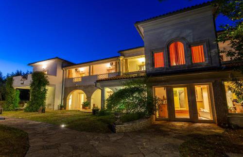 Kapetanova Villa - Photo 13