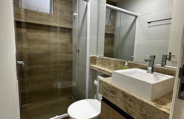 AP Reformado com área externa e vaga de garagem - Photo 3