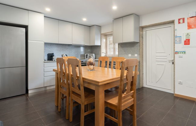 Casa da Petisqueira 88, Paredes - O Porto - Foto 13