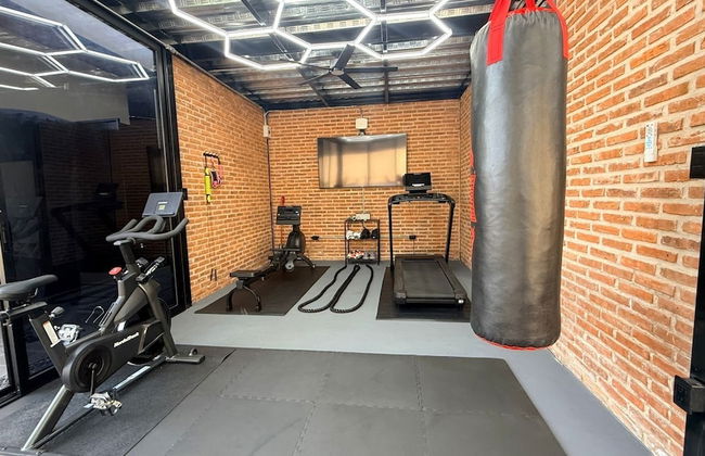 Renovated 1 Bdrm Guest House -walk to Everything -bikes -gym - Pickleball Court - Foto 23