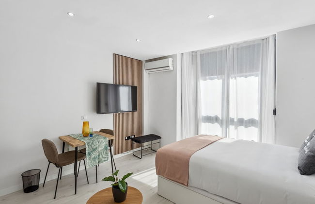 Limehome Madrid Calle de la Paloma - Photo 8