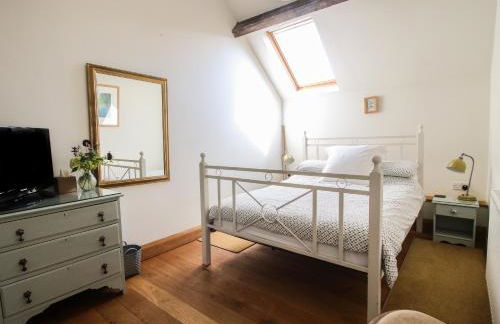 Foxholes Barn - Photo 16