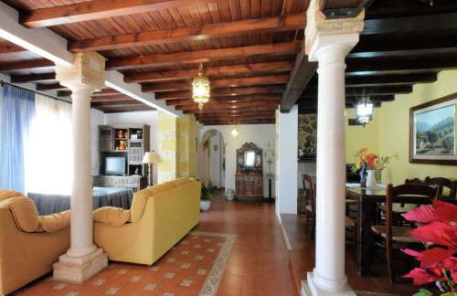 Andalusian House With Private Pool in the Picturesque Village of Zagrilla Alta - Foto 14