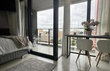 Varanda panorâmica | Suíte Comfort Batel - Photo 59