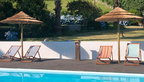 Cozy Cottage - Photo 2