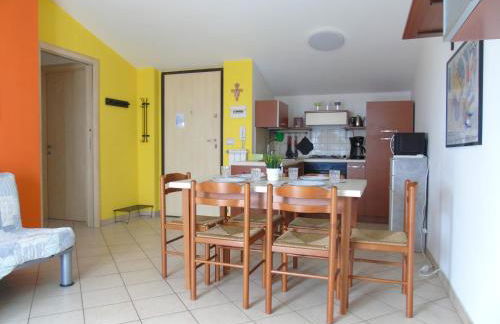 Homiday - Green Bay Village - Photo 77