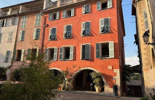 Biot - Place des Arcades - Foto 1