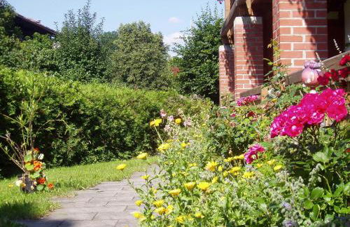 Gästehaus zur Färbe Apartments - Photo 6