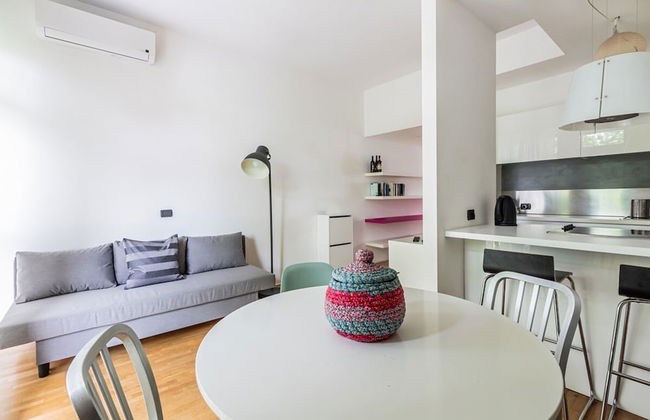 Casa Watt Stylish Apartment With Balcony - Photo 7