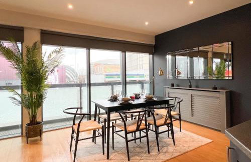 Lovely 2 Bed Duplex Apartment with Hydro Views - Photo 7