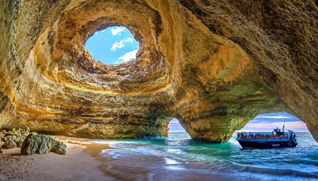 Óculo de la cueva de Benagil