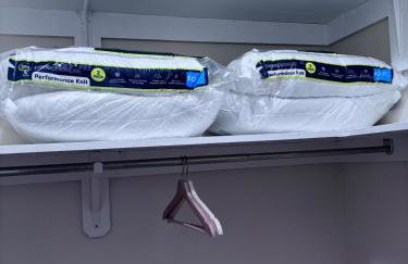 Luxury 3 BedRoom Apartment with Private Entrance plus Free Parking - Foto 22