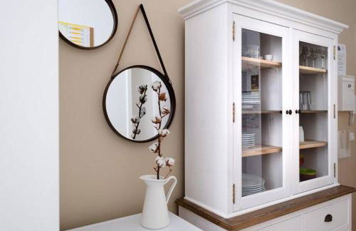 SC 05 by ROCKCHAIR Apartments l SUPERHOST Status l 2 Bedrooms Boxspringbeds Balcony Elevator - Cozy Family & Business Flair welcomes you! - Foto 9