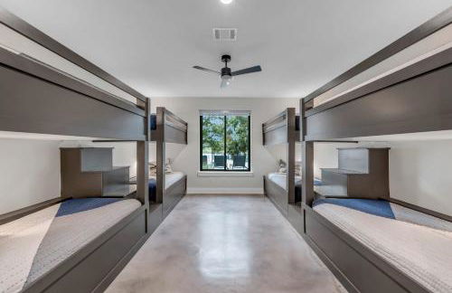 LBJ Bliss Retreat Heated Pool Hot Tub Game Rooms - Foto 31