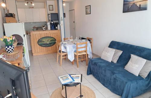 Aux Mouettes les pieds dans l'eau accès direct à la place 5 personnes - Foto 38