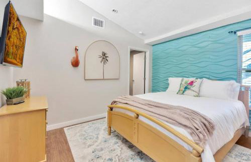 Huge 8BR wHTD Pool Ensuites Games Near Beach - Foto 27