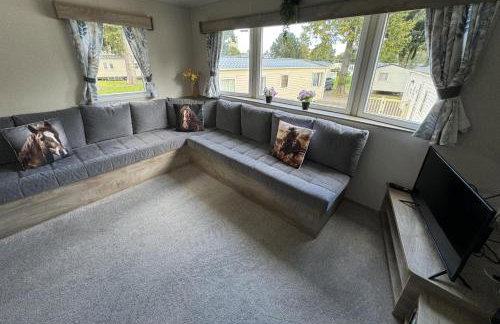 Haggerston Castle - Caravan - Sleeps 6 - Parking - Foto 37