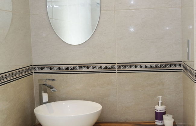 IRIS Studios & Apartments - Photo 21