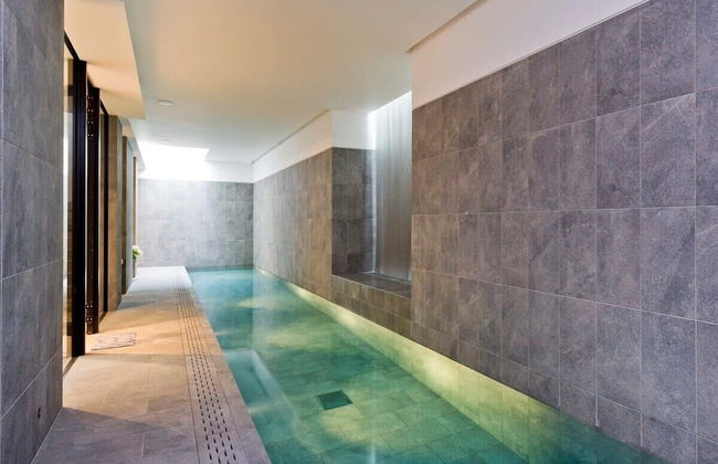 5 Bed House w/ Indoor Pool, Sauna & Private Garden - Fulham - Foto 25