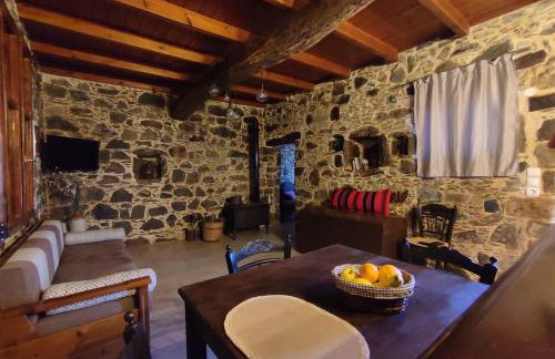 Grandma Agatha & Virginia's stonehouse - Foto 3