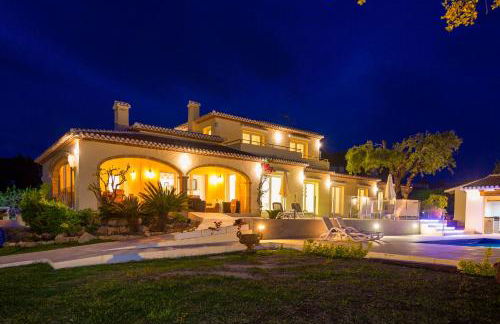Casa Juana is a modern, luxury, exclusive, 6 bedroom villa. - Foto 44