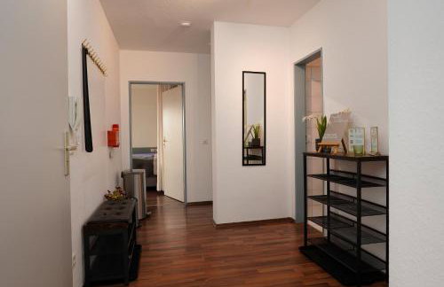 Große, gemütliche 4-Zimmer-Ferienwohnung mit guter Verkehrsanbindung im Süden von Heidelberg - Photo 29