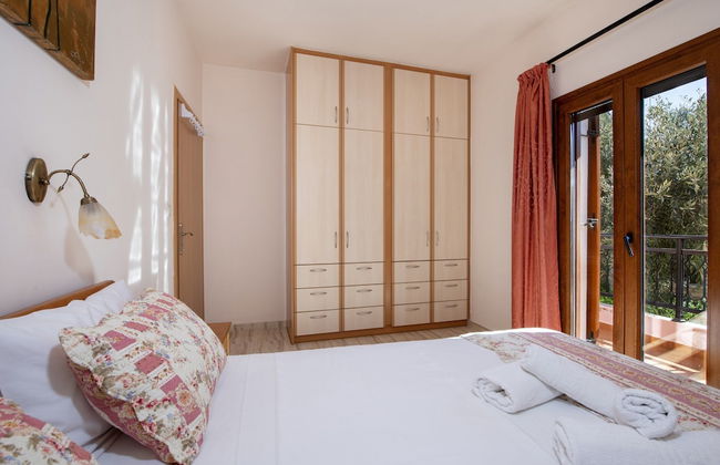 Villa in Crete Near Rethymno Beach - Photo 8