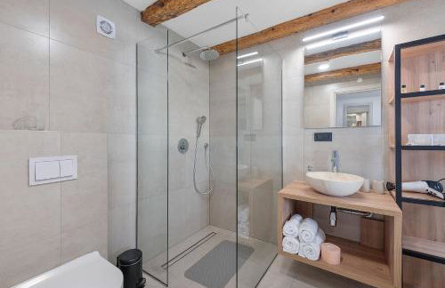 Villa Green Garden - Infinity Pool, Jacuzzi, Sauna and Panoramic Sea View - Foto 48