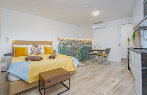 Chalé Henrique - Beachfront apartments at Calheta Beach - Foto 39