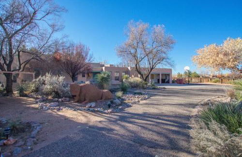 Buffalo Escape-Private Hot Tub in serene Corrales-Mountain View-Pet Friendly-No Pet Fee! - Foto 5