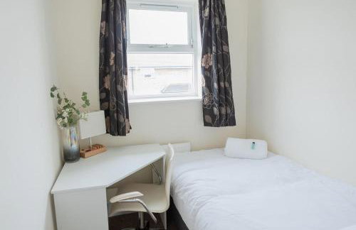 Mariner House - Photo 13