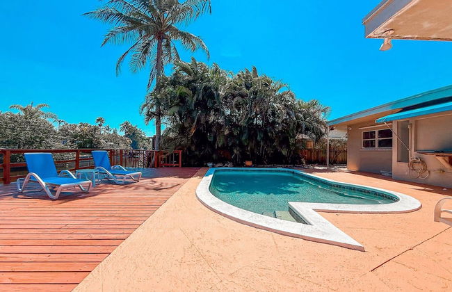 Waterfront Florida Vibes and Views - King Bed - Foto 23