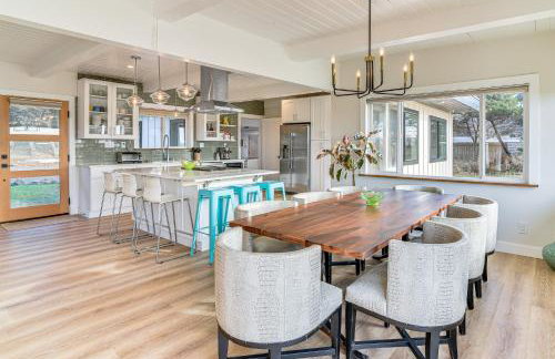 3-Acre Oceanfront Home Game Room and Fire Pit! - Foto 3